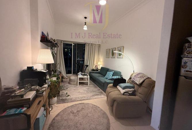 Unfurnished | Mid Floor | Canal View | 4 Cheques