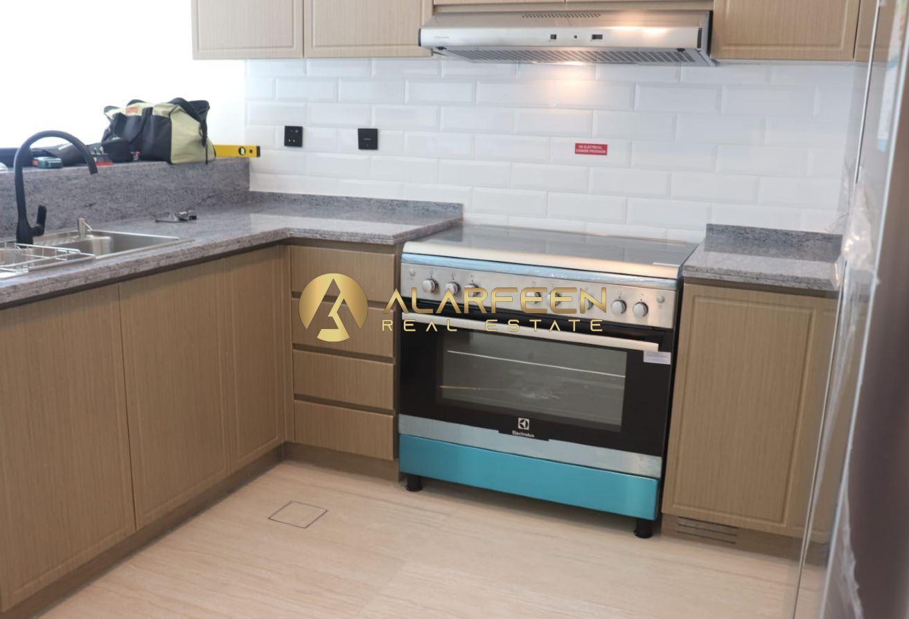 Corner Villa| Multiple Options Available| Call Now photo 4