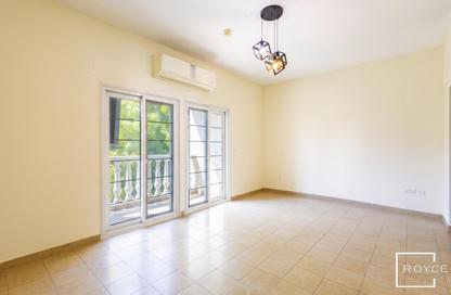 Villa - 2 - 3 for rent in Nakheel Villas - District 12 - Jumeirah Village Circle - Dubai Villa - 2 - 3 for rent in Nakheel Villas - District 12 - Jumeirah Village Circle - Dubai
