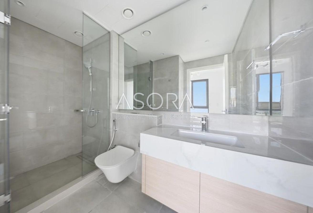 Corner 4BR |Single Row |Vastu Compliant |Upgraded photo 24