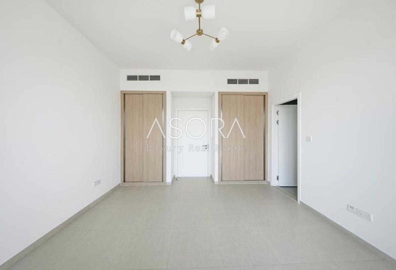 Corner 4BR |Single Row |Vastu Compliant |Upgraded photo 17