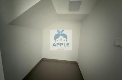 Villa - 3 - 4 for rent in Al Zahia - Muwaileh Commercial - Sharjah