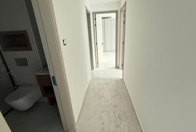 92267567 - Property Image 3