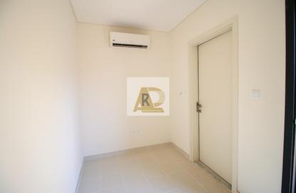 Villa - 3 Bedrooms - 3 Bathrooms for rent in Topanga - The Park Villas - DAMAC Hills - Dubai