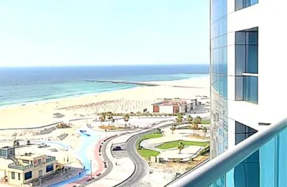 Apartment - 2 Bedrooms - 3 Bathrooms for rent in Ajman Corniche Residences - Ajman Corniche Road - Ajman