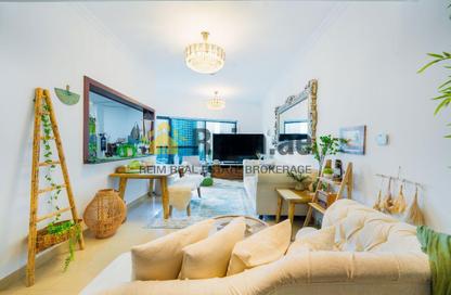 Apartment - 2 Bedrooms - 3 Bathrooms for rent in Time Place Tower - Dubai Marina - Dubai