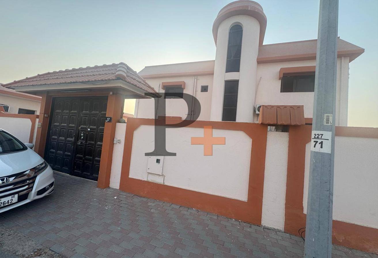 Fully Stand-Alone Villa | Prime Al Twar Location | Direct 311 Access photo 4