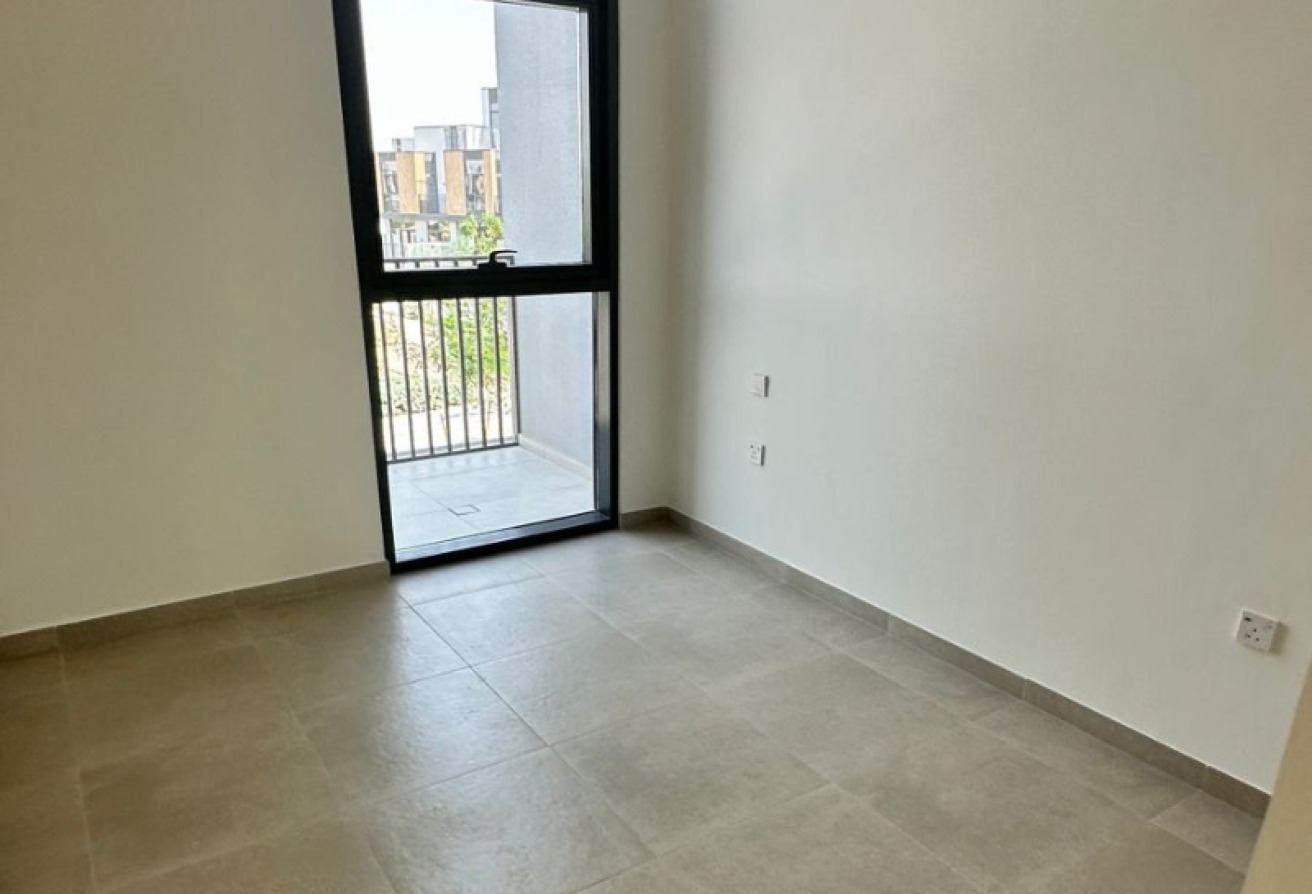 Modern Home | Amenities Facing I Barnd New