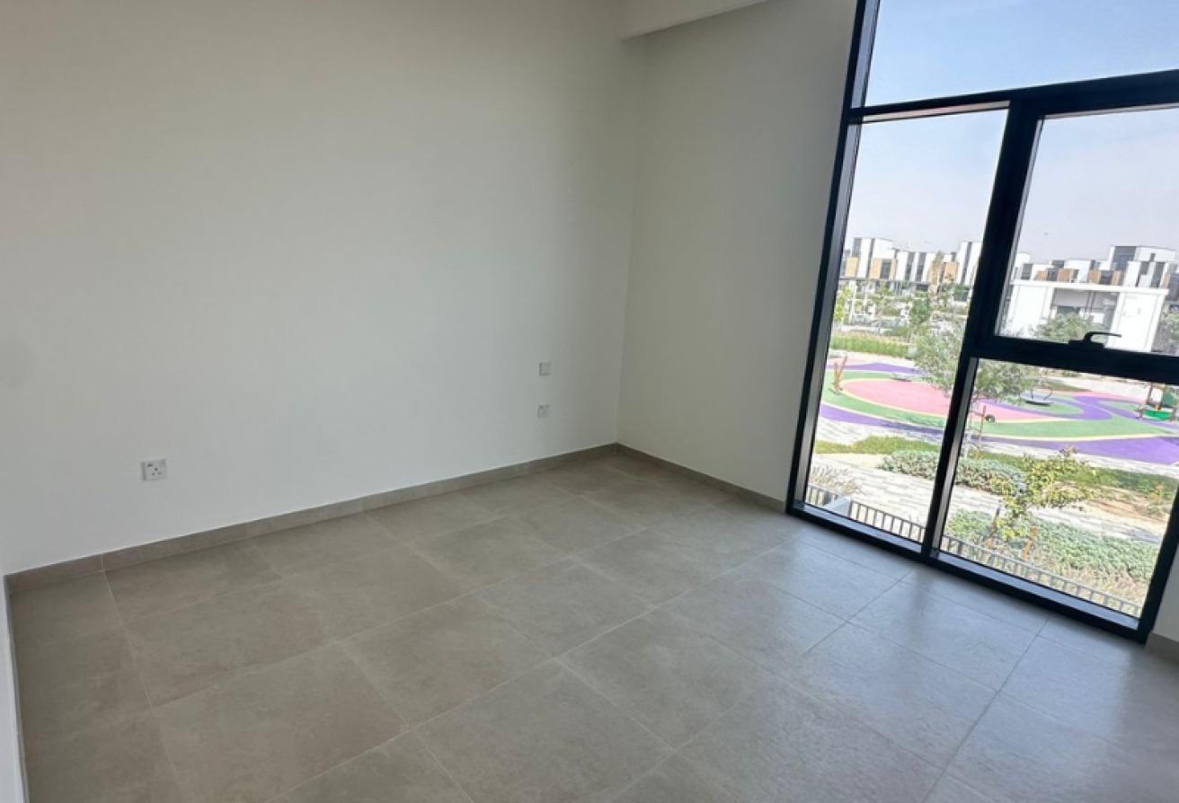 Modern Home | Amenities Facing I Barnd New
