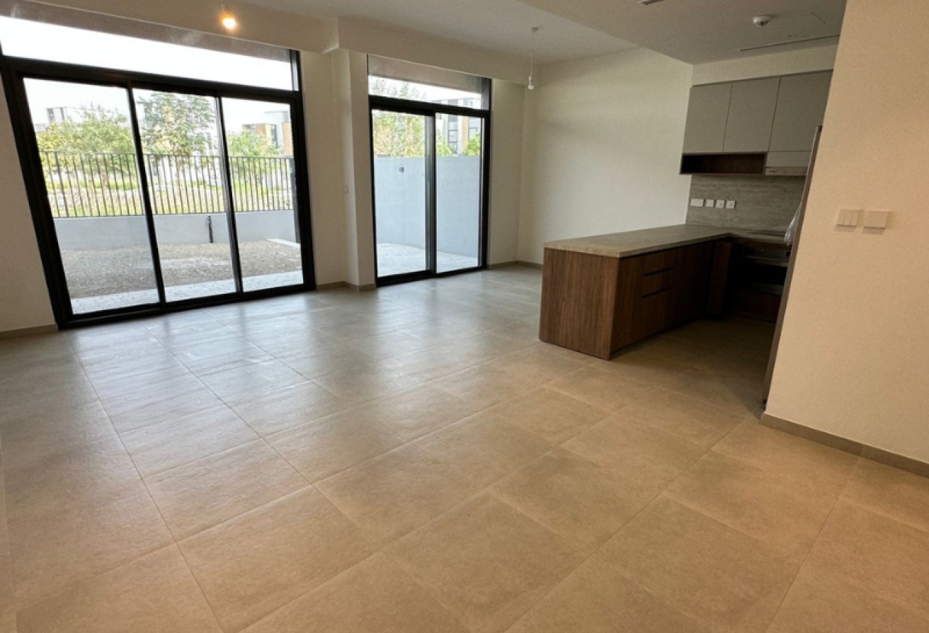 Modern Home | Amenities Facing I Barnd New