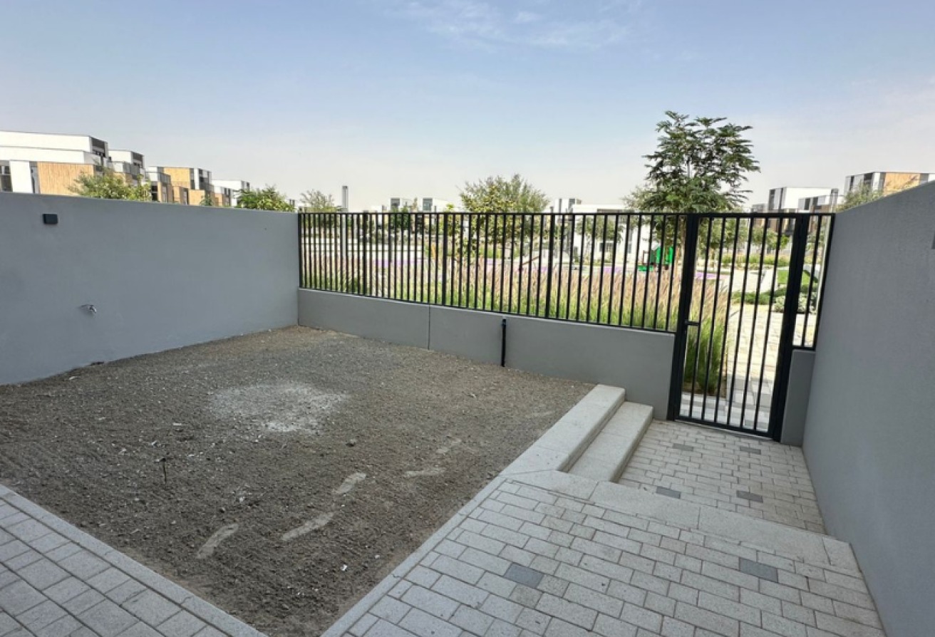 Modern Home | Amenities Facing I Barnd New