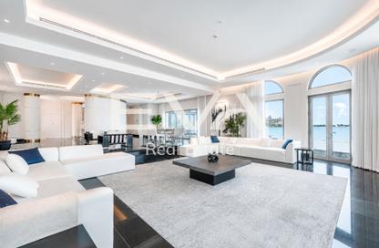 Villa - 5 Bedrooms - 7 Bathrooms for rent in Signature Villas Frond K - Signature Villas - Palm Jumeirah - Dubai