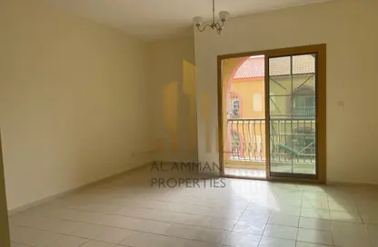 شقة - 1 حمام للبيع في اس 12 - طراز أسباني - المدينة العالمية - دبي