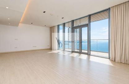 Apartment - 2 - 3 for rent in Bluewaters Residences Building 4 - Bluewaters Residences - Bluewaters - Dubai Apartment - 2 - 3 for rent in Bluewaters Residences Building 4 - Bluewaters Residences - Bluewaters - Dubai