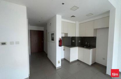 Apartment - Studio - 1 Bathroom for rent in Hayat Boulevard 1B - Hayat Boulevard 1 - Hayat Boulevard - Town Square - Dubai