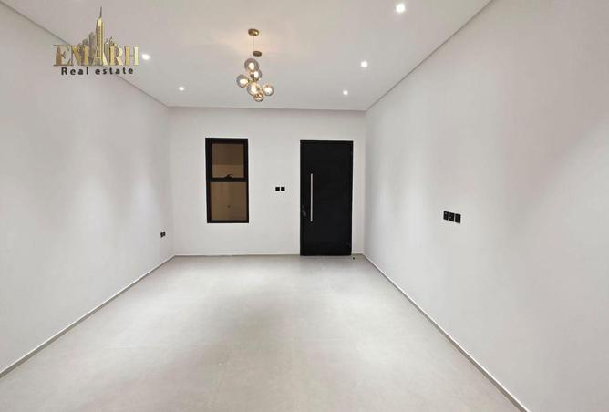 81532406 - Property Image 2