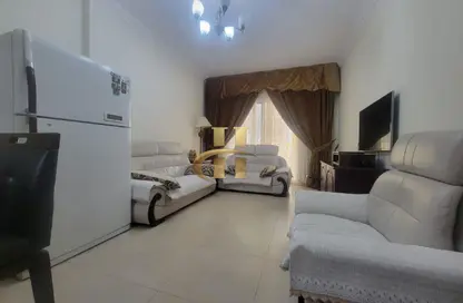 Apartment - 2 Bedrooms - 3 Bathrooms for rent in Plaza Residences 2 - Plaza Residences - District 13 - Jumeirah Village Circle - Dubai