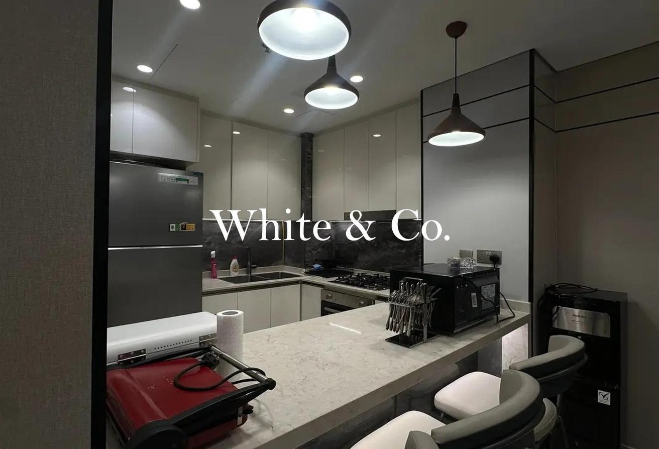 Vacant | Spacious Unit | Prime Location photo 2