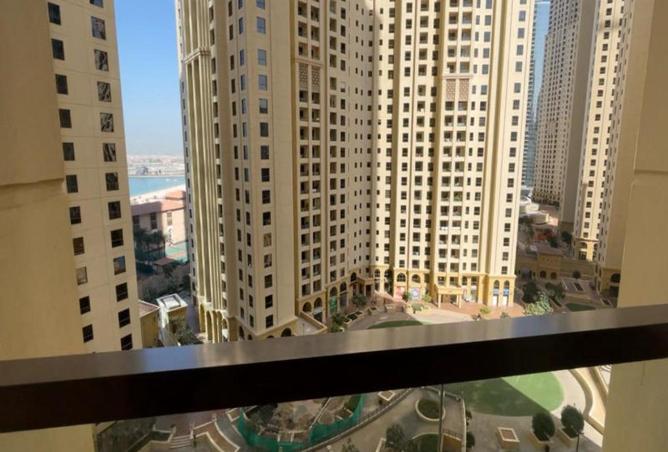 83240900 - Property Image 3