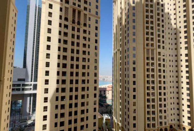 83240900 - Property Image 2