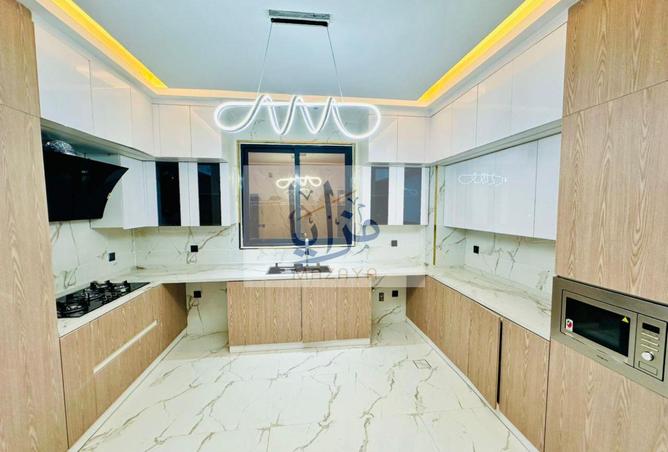 15979180 - صورة العقار 3