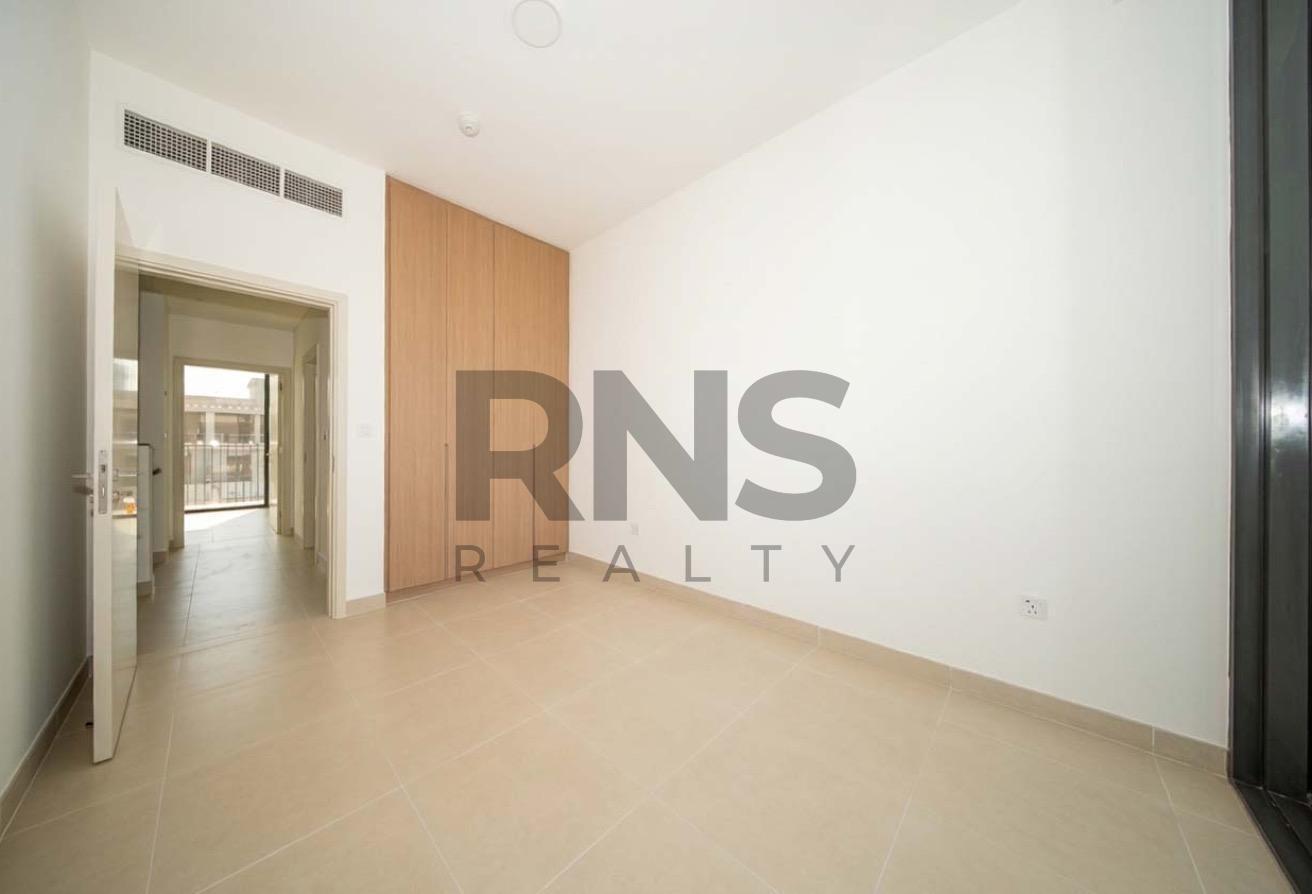 No Agents | Prime location | Best Price | Vacant photo 13