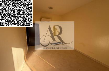 Labor Camp - Studio - 7+ Bathrooms for rent in Ali Mousa Building - Al Sajaa Industrial - Al Sajaa - Sharjah