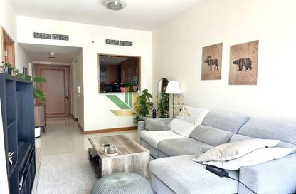 Apartment - 1 Bedroom - 2 Bathrooms for rent in Iris Blue - Dubai Marina - Dubai