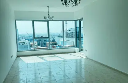 شقة - 2 غرف نوم - 3 حمامات للايجار في سكاي كورتس تاور F - أبراج سكاي كورتس - مجمع دبي ريزيدنس - دبي لاند - دبي