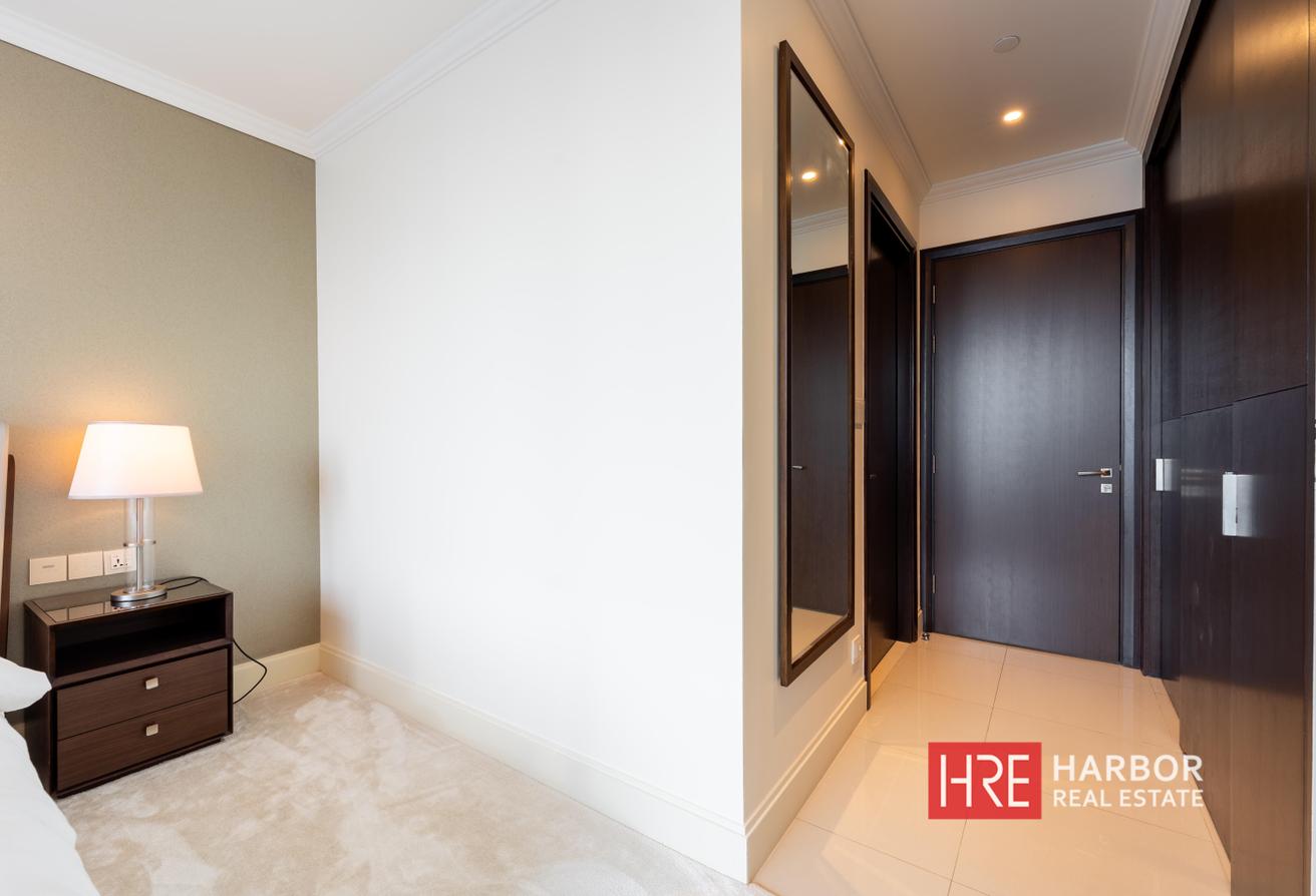 Iconic Fountain View | Prime Layout | Maids Room photo 15