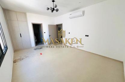 Villa - 4 Bedrooms - 6 Bathrooms for rent in Al Helio 2 - Al Helio - Ajman