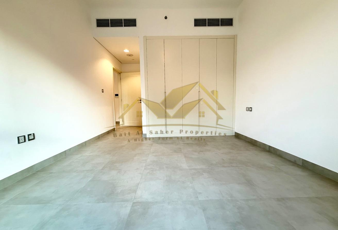 1 BR Apartment in Al Satwa with Covered Parking photo 4
