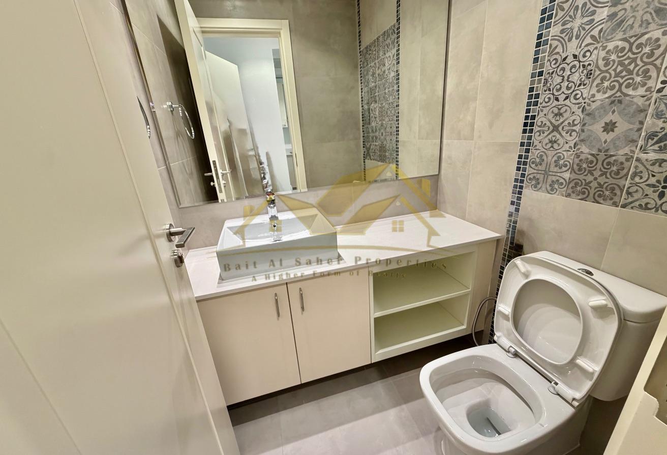 1 BR Apartment in Al Satwa with Covered Parking photo 11