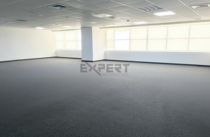 Office Space - Studio - 1 Bathroom for rent in Mazaya Business Avenue BB2 - Mazaya Business Avenue - Jumeirah Lake Towers - Dubai