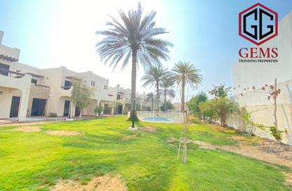 Villa - 3 - 4 for rent in Jumeirah 1 Villas - Jumeirah 1 - Jumeirah - Dubai