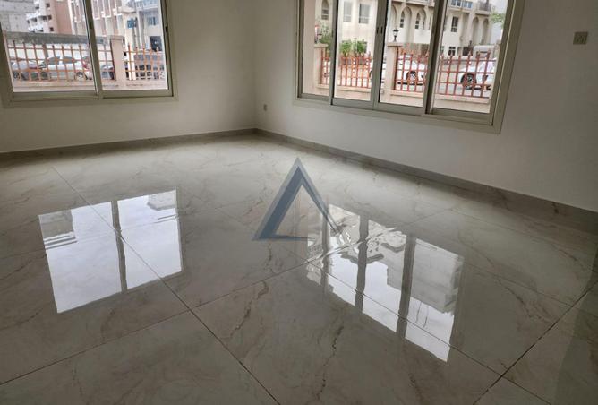 63249489 - صورة العقار 3