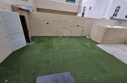 Villa - 4 - 3 for rent in Al Falaj - Al Riqqa - Sharjah