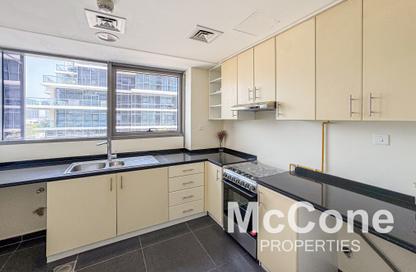 Apartment - 2 Bedrooms - 3 Bathrooms for rent in Golf Vista 1 - Golf Vista - Golf Town - Damac Hills - Dubai