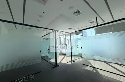 مكتب للايجار في برج بارك لين - الخليج التجاري - دبي