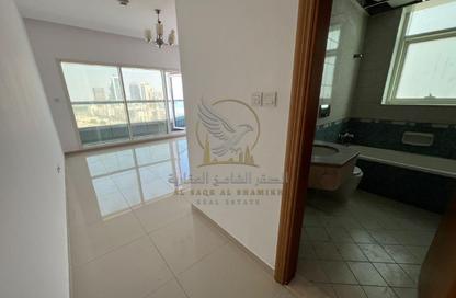 Apartment - 2 - 4 for rent in Al Mamzar - Al Mamzar - Sharjah - Sharjah