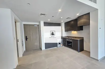 شقة - 2 غرف نوم - 3 حمامات للايجار في الطراز - حي نسيج - الجادة - الشارقة