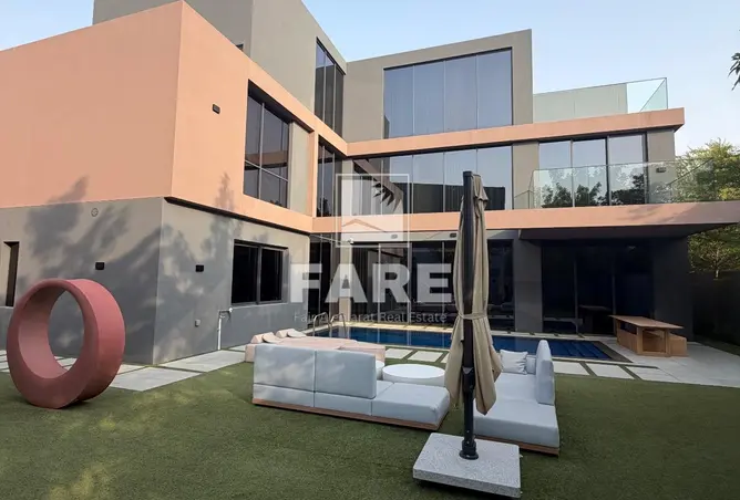 155581699 - Property Image 2