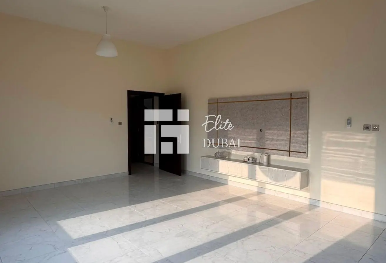 160980484 - Property Main Image