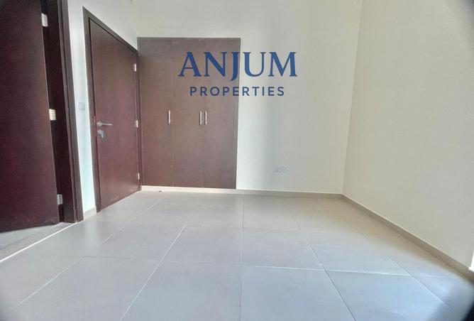128385471 - Property Image 3