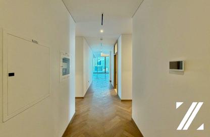 Apartment - 4 Bedrooms - 6 Bathrooms for rent in Jumeirah Living Business Bay - Business Bay - Dubai
