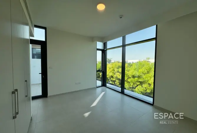 166535735 - Property Image 2
