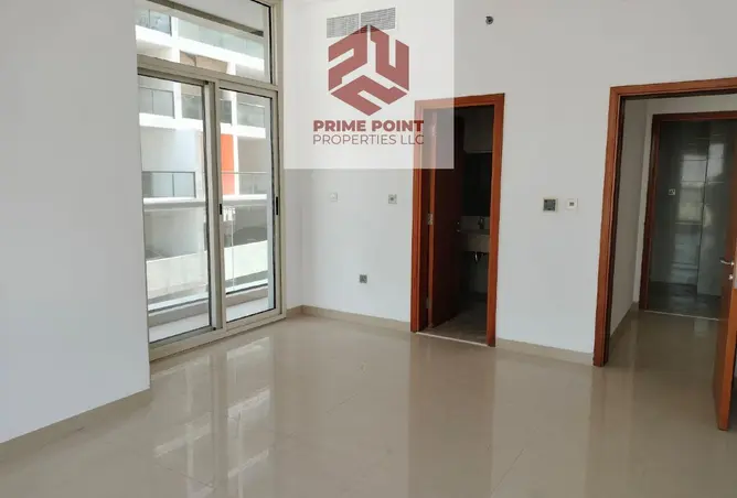 156910971 - Property Image 2