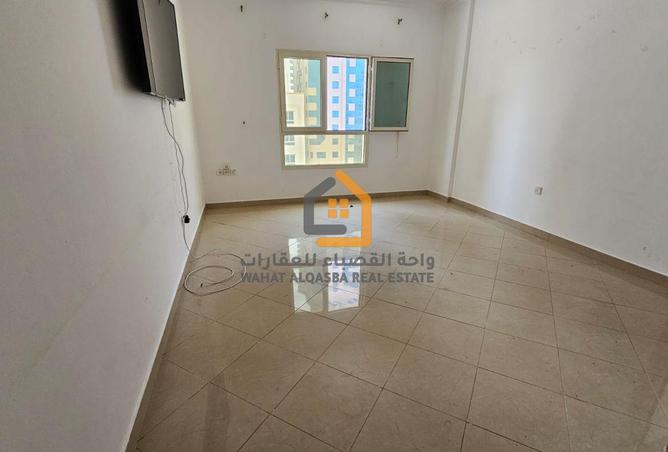 124273566 - Property Image 3