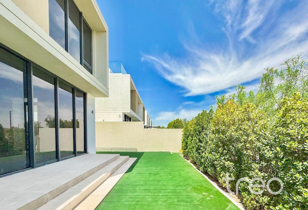 Greenbelt | Vacant Soon | Arrange Today photo 3