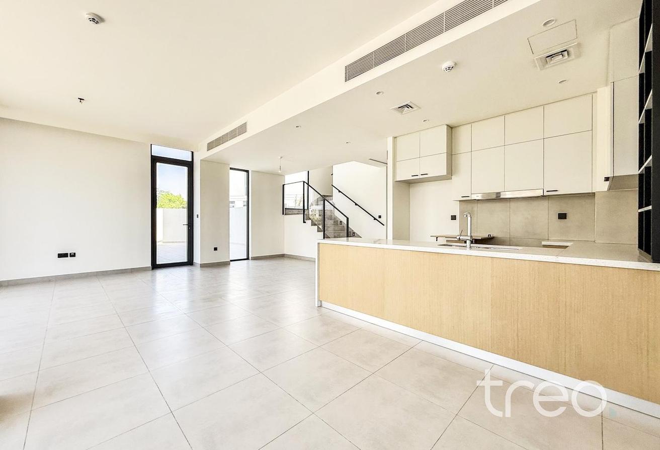 Greenbelt | Vacant Soon | Arrange Today photo 9